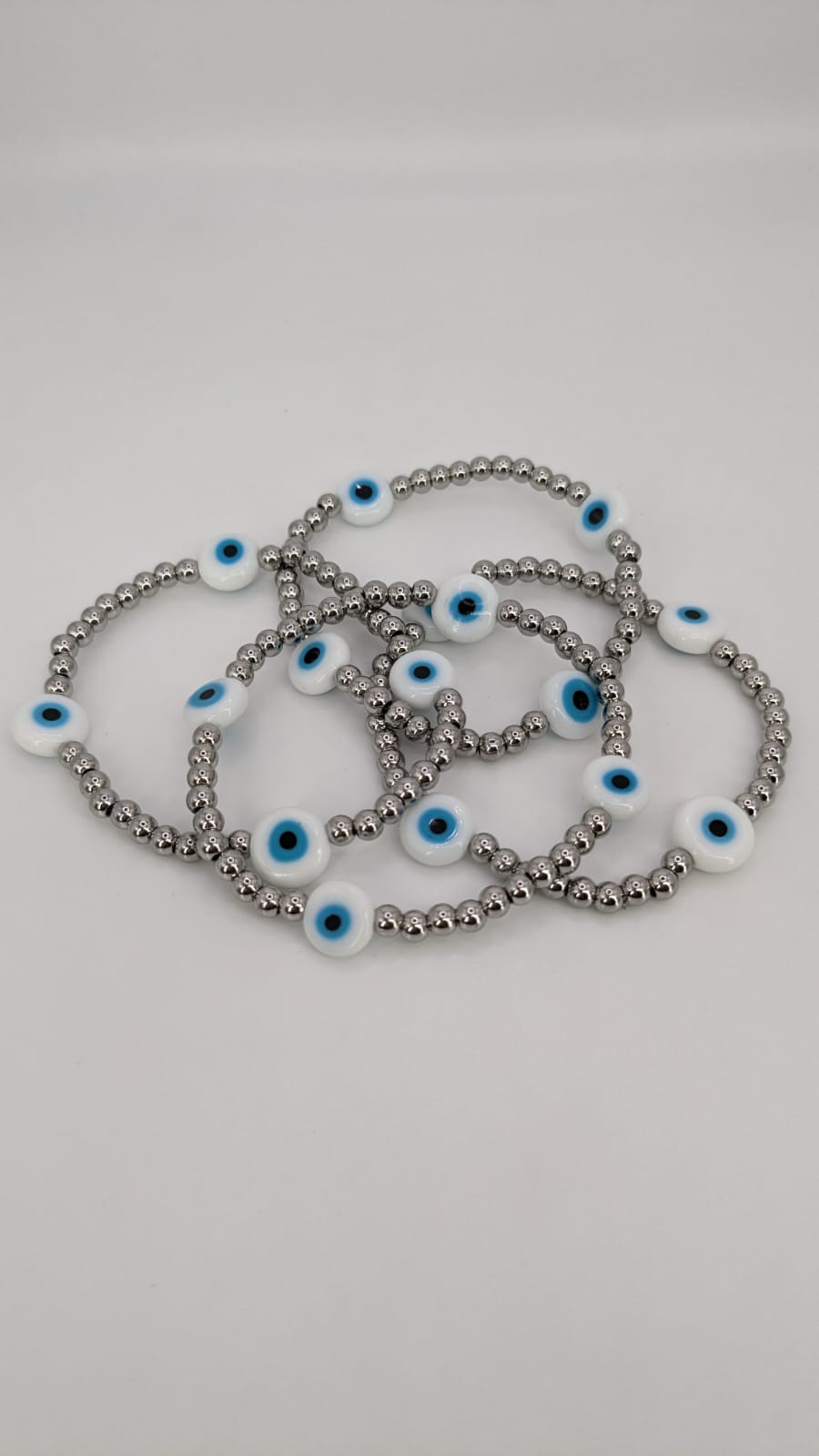 White Ojito Beaded Bracelet