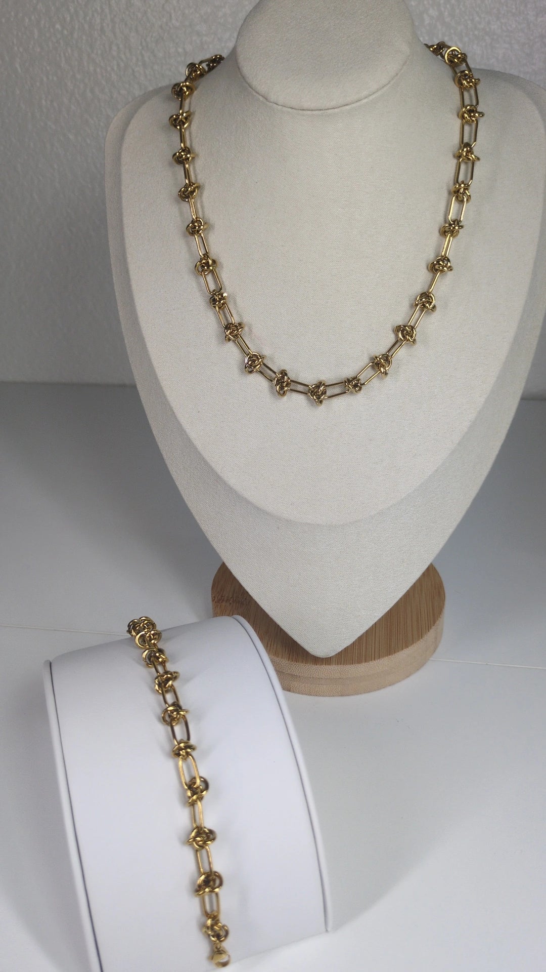 Carmie Link Set