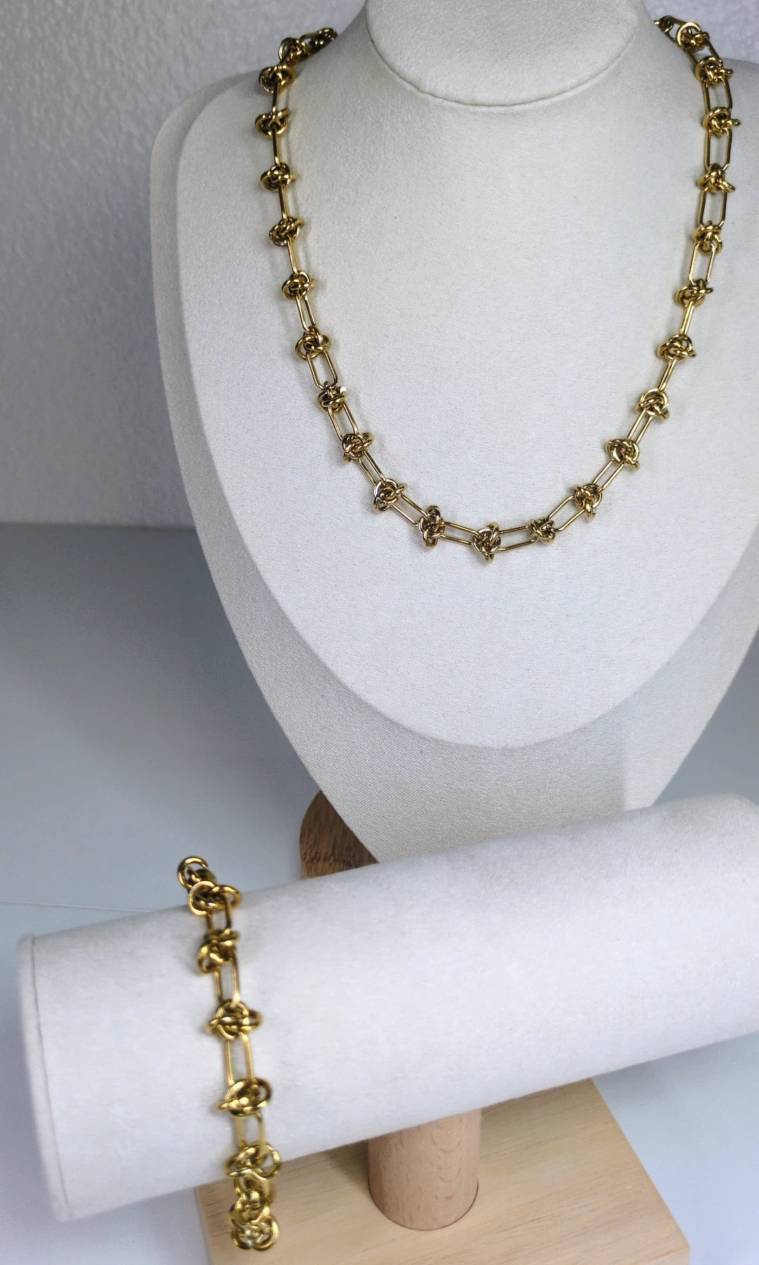 Carmie Link Set