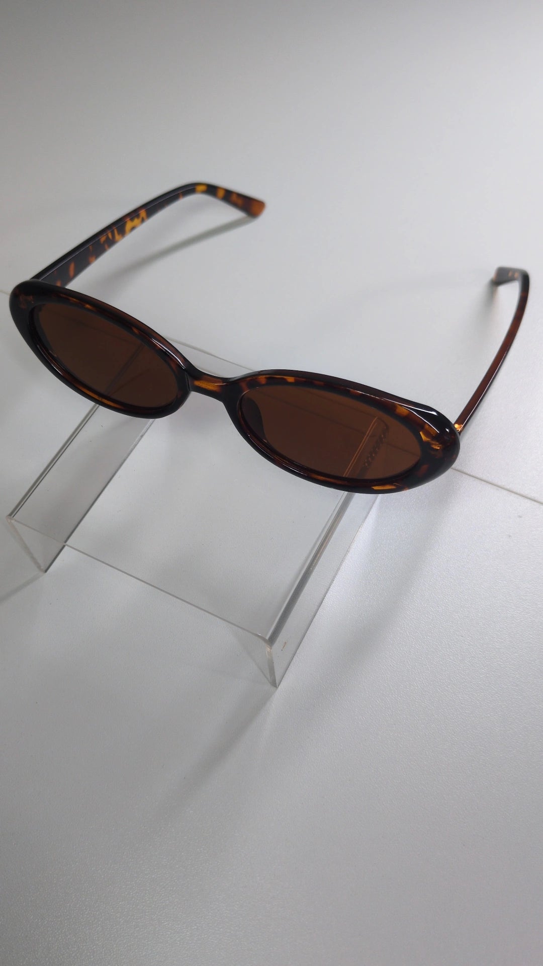 Cele Sunnies