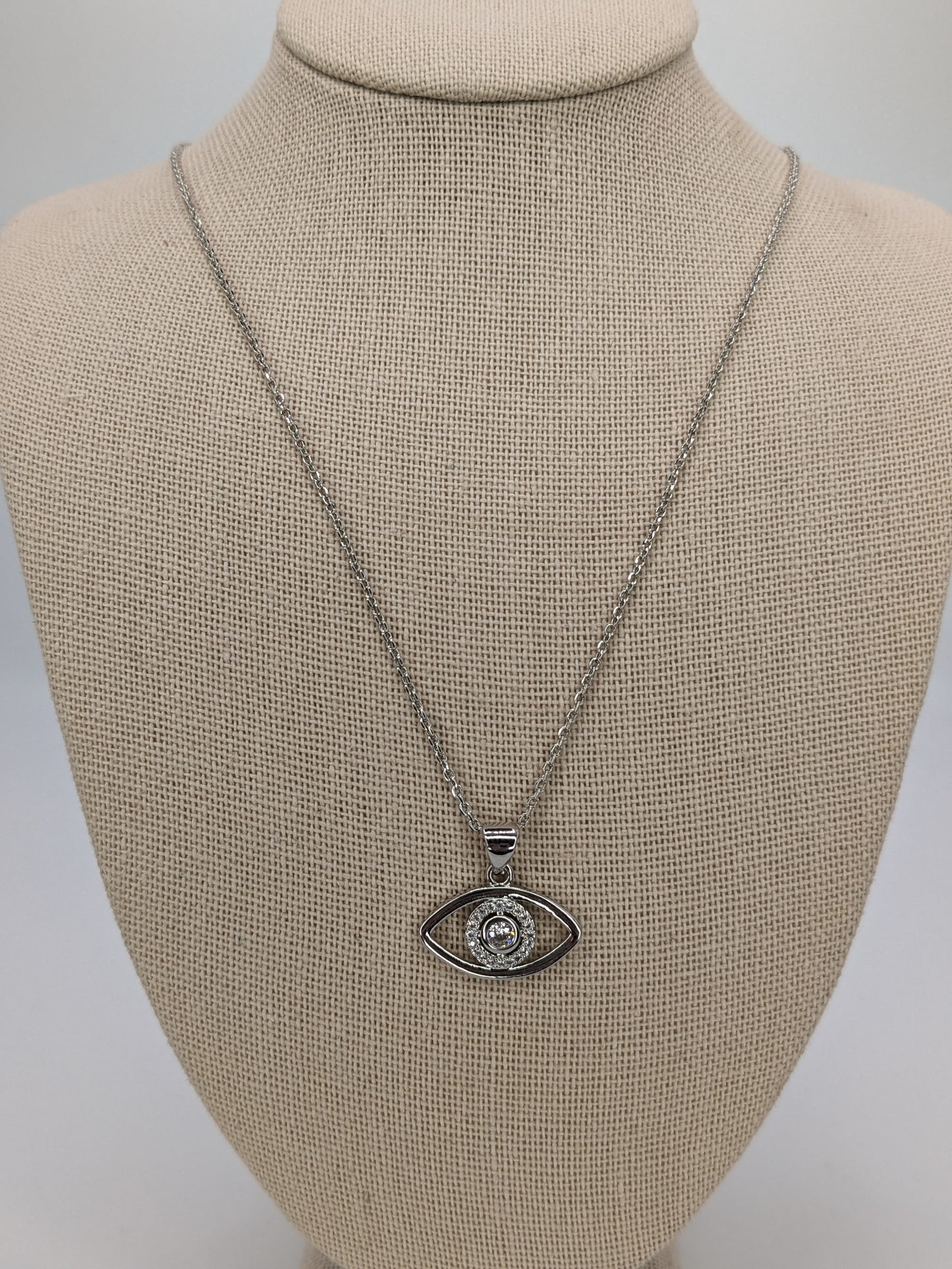 Classic Ojito Necklace