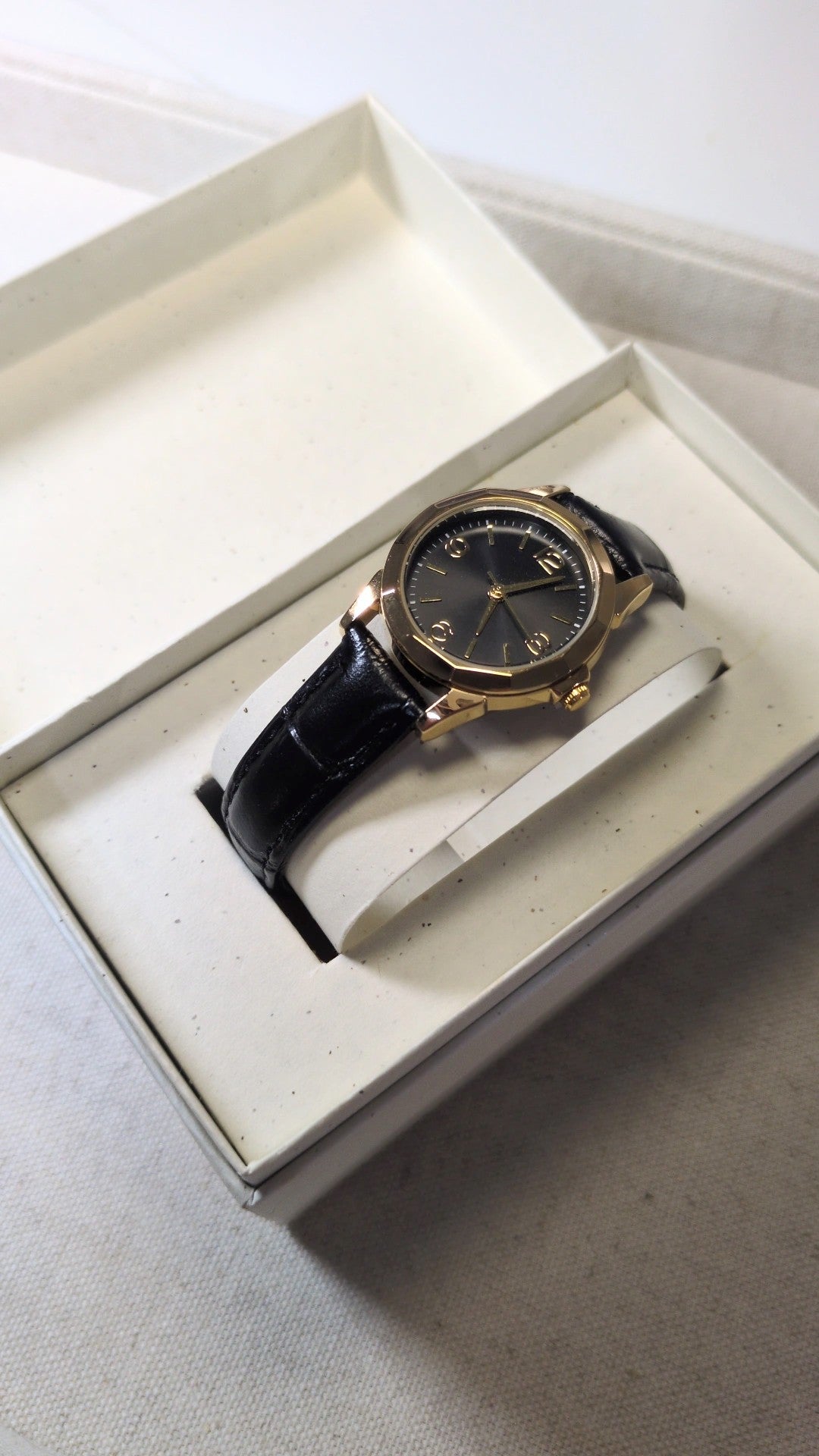 Carlota Watch