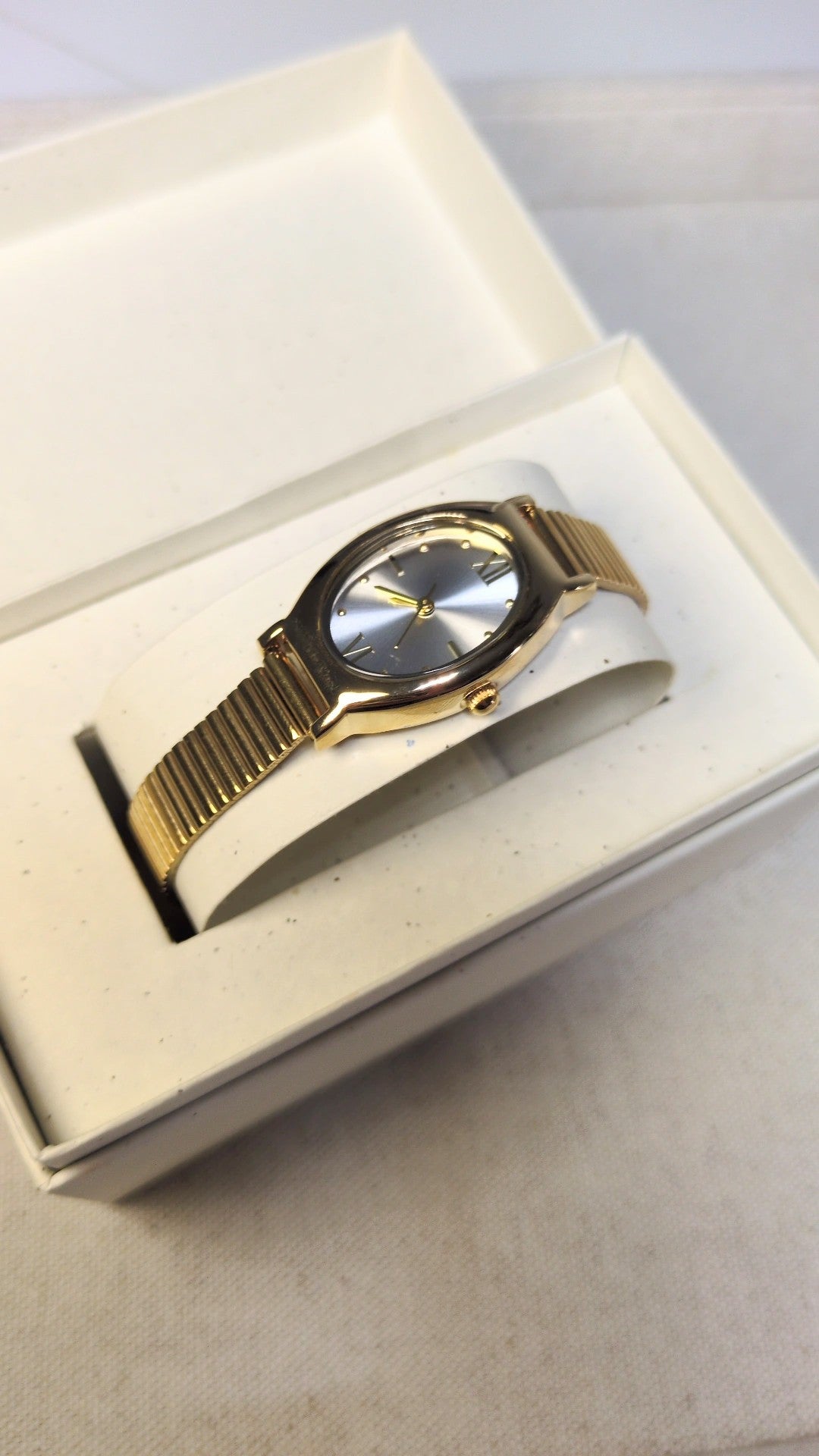 Clara Watch