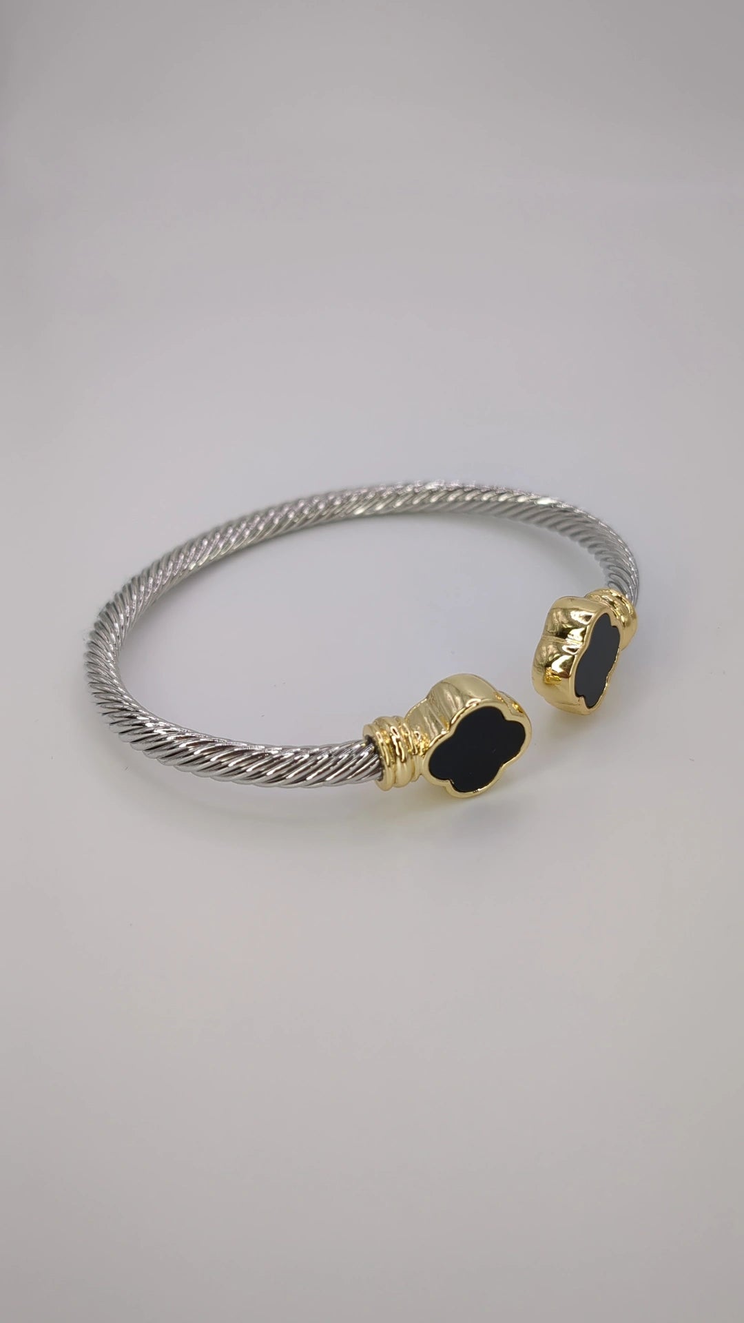 Osito Collection Cable Bangle