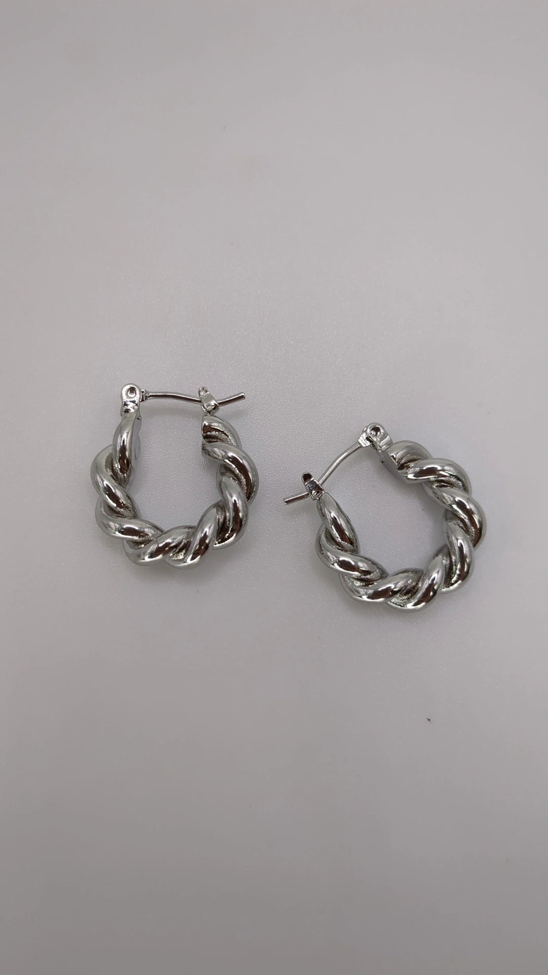 Yessi Twist Hoop Earrings