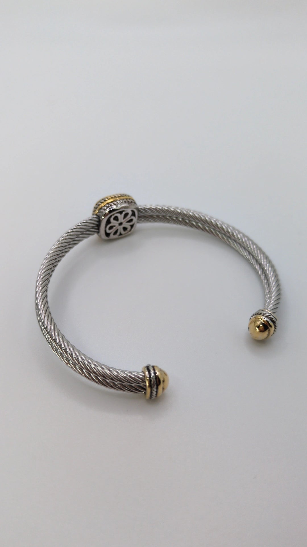 Elegant Classic Cable Bangle