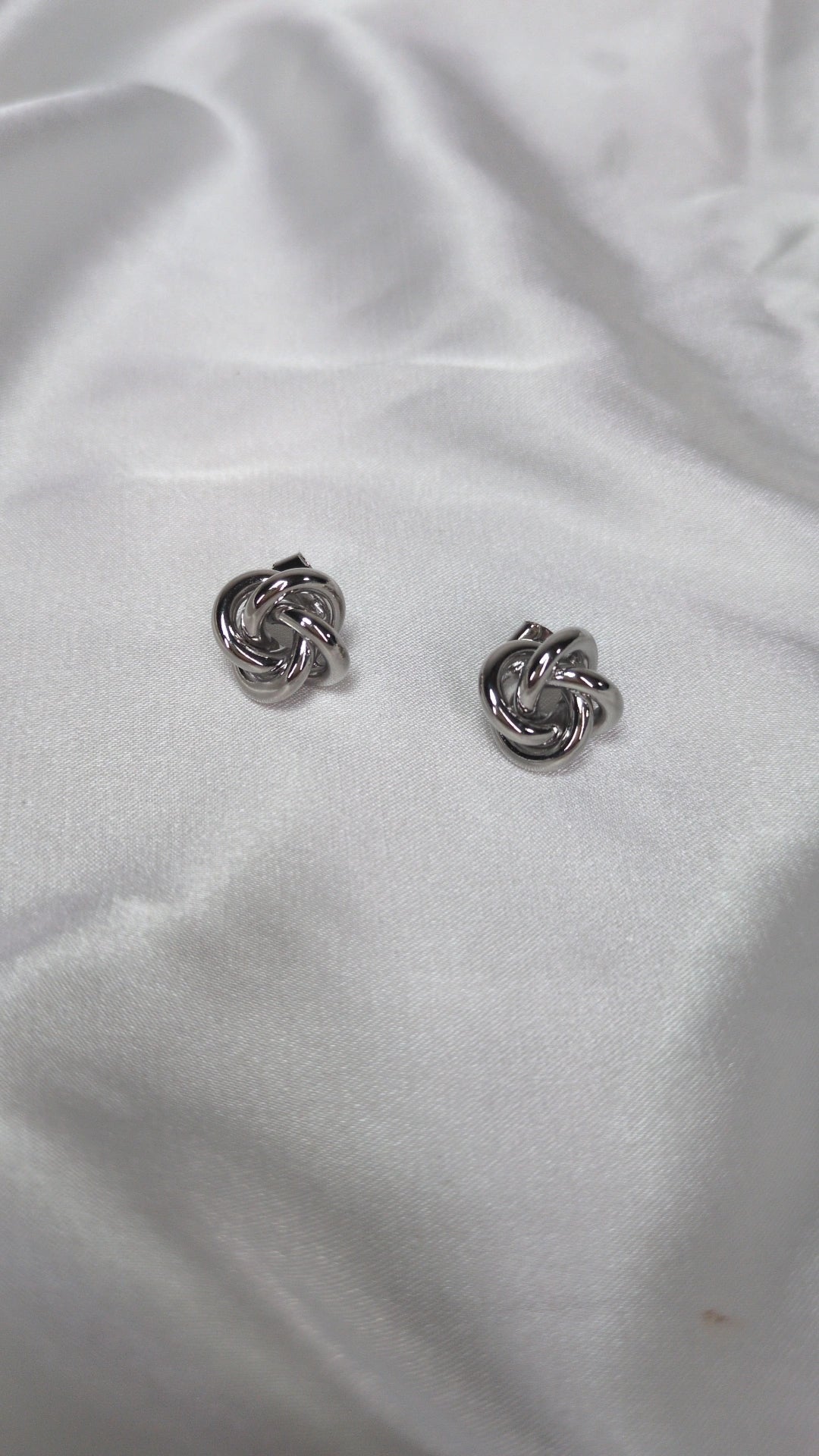 Knot Studs