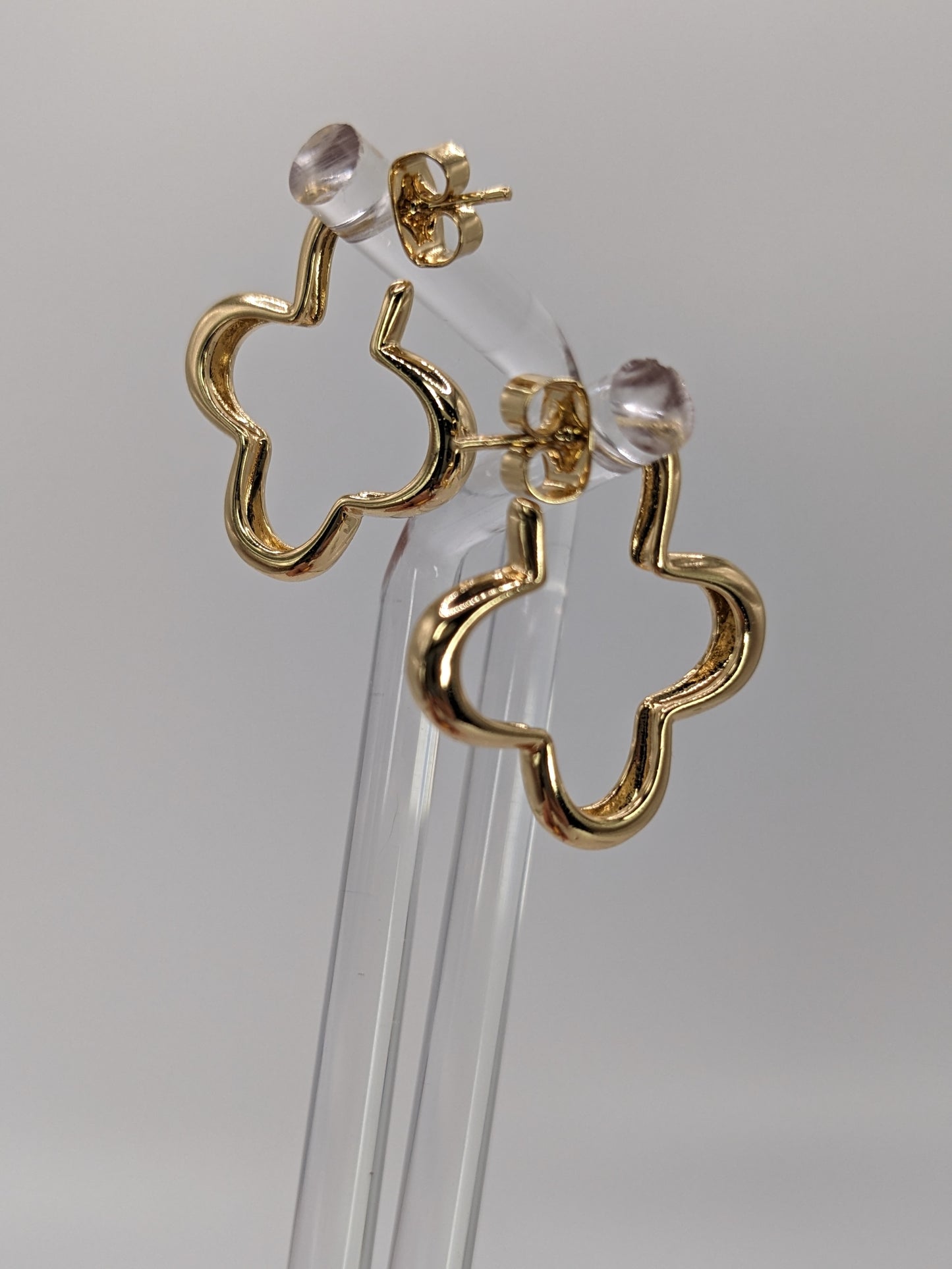 Osito Collection Outline Earrings