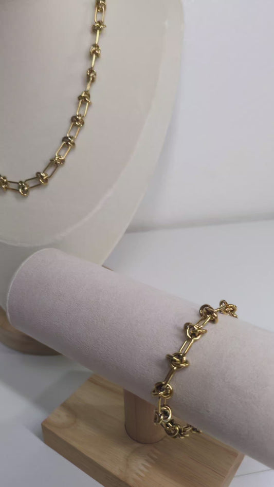 Carmie Link Set